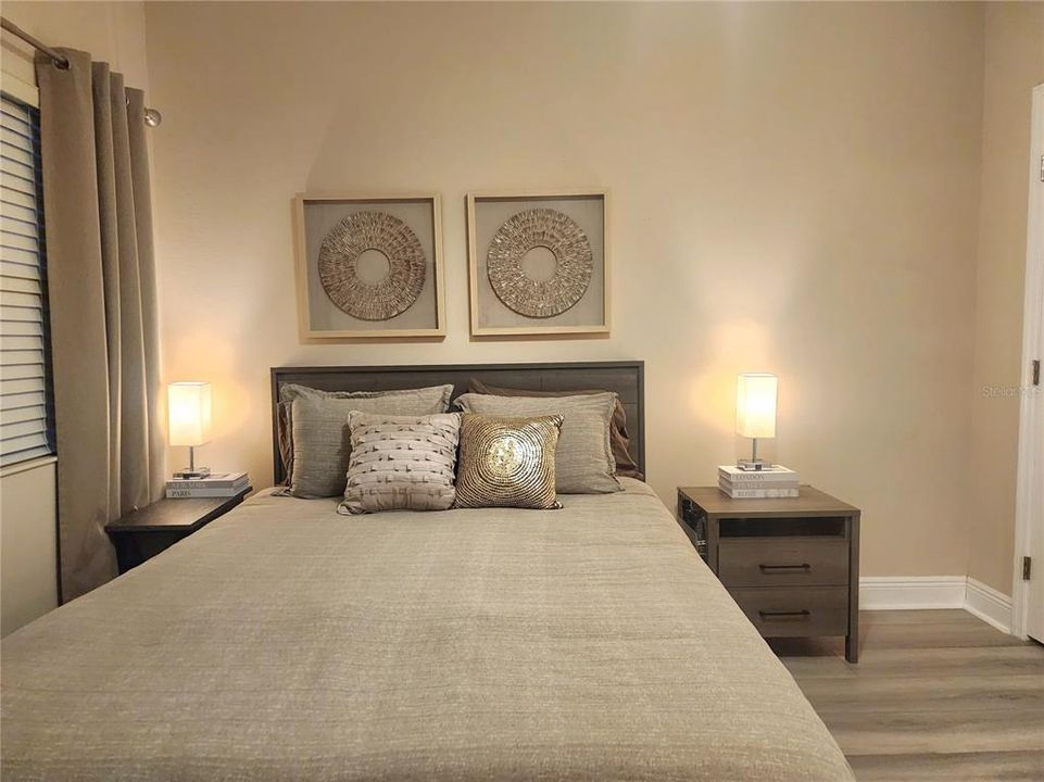 For Rent: $3,300 (3 beds, 2 baths, 2100 Square Feet)