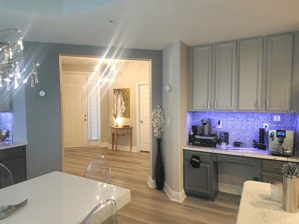 For Rent: $3,300 (3 beds, 2 baths, 2100 Square Feet)