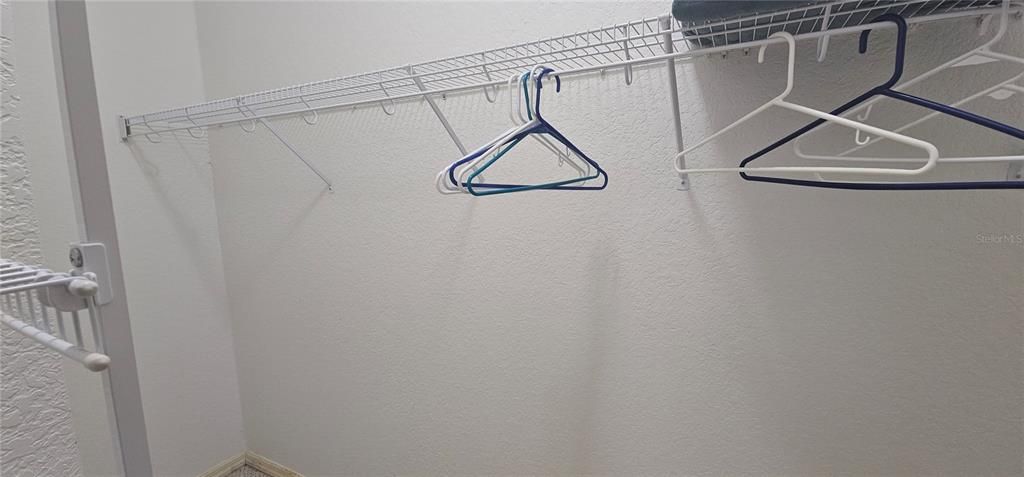 For Rent: $2,900 (3 beds, 2 baths, 2288 Square Feet)