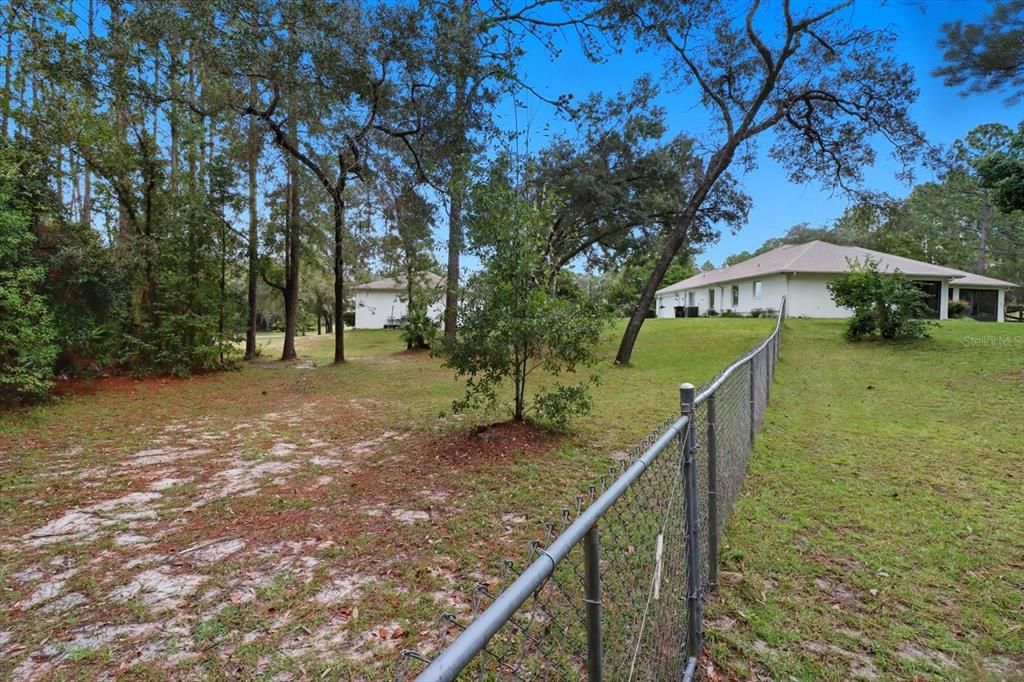 Activo con contrato: $419,900 (3 camas, 3 baños, 2079 Pies cuadrados)