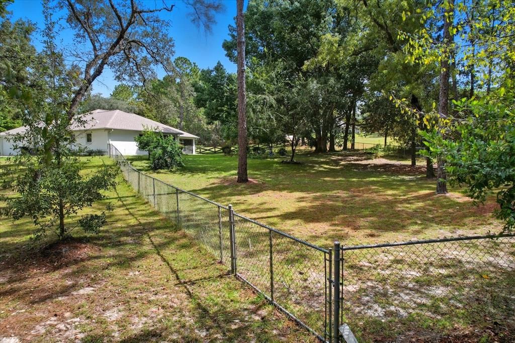Activo con contrato: $419,900 (3 camas, 3 baños, 2079 Pies cuadrados)