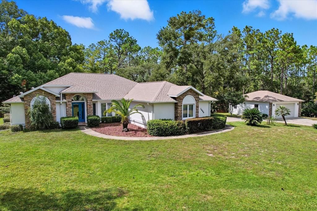 Activo con contrato: $419,900 (3 camas, 3 baños, 2079 Pies cuadrados)
