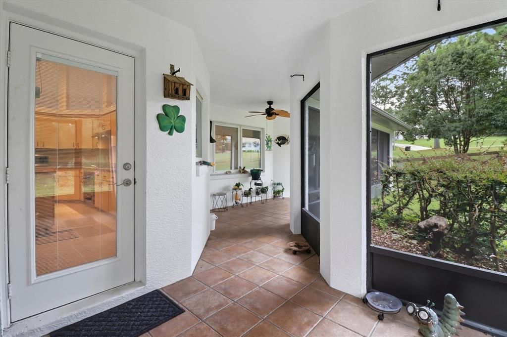 Activo con contrato: $419,900 (3 camas, 3 baños, 2079 Pies cuadrados)