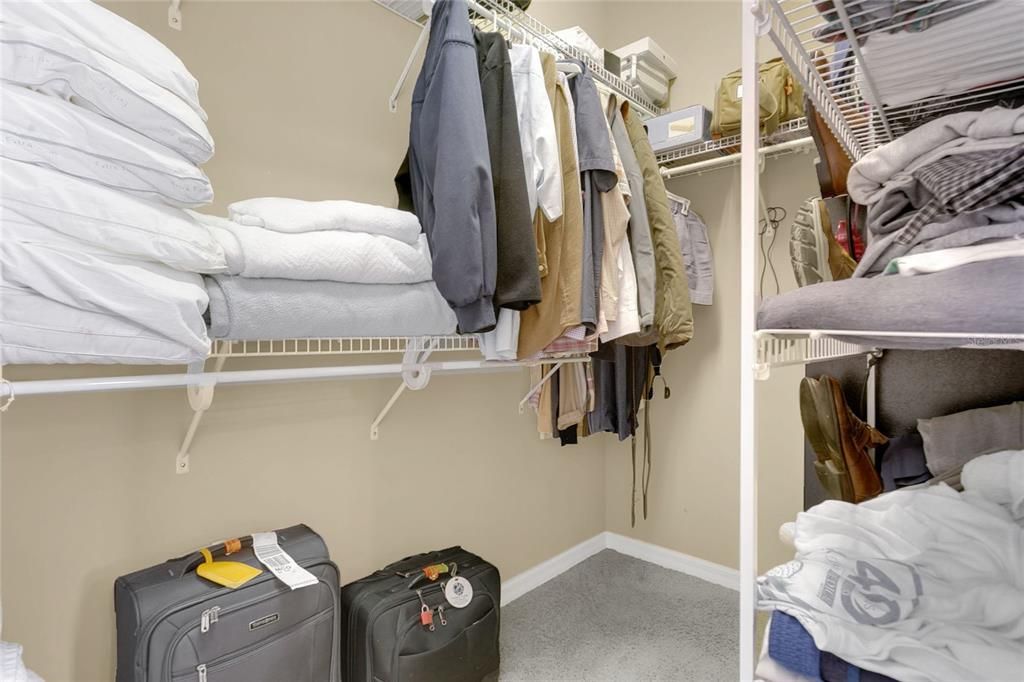 待售: $695,000 (5 贝兹, 3 浴室, 2976 平方英尺)