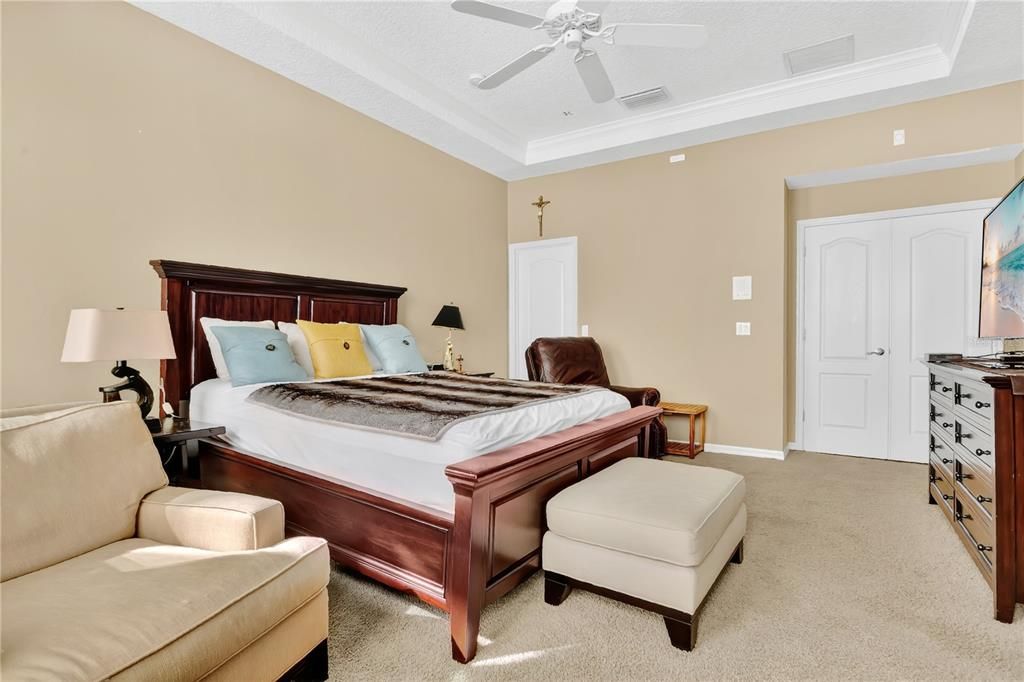 待售: $695,000 (5 贝兹, 3 浴室, 2976 平方英尺)