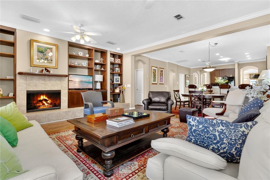 待售: $695,000 (5 贝兹, 3 浴室, 2976 平方英尺)