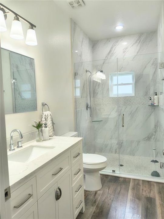 На продажу: $710,000 (3 спален, 2 ванн, 2605 Квадратных фут)