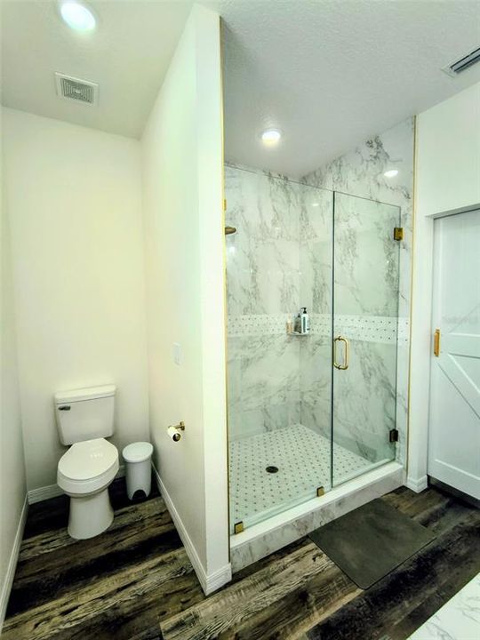 На продажу: $710,000 (3 спален, 2 ванн, 2605 Квадратных фут)