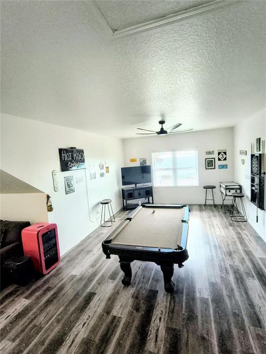 На продажу: $710,000 (3 спален, 2 ванн, 2605 Квадратных фут)