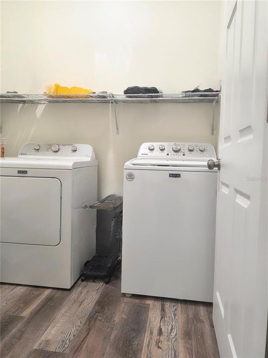 На продажу: $710,000 (3 спален, 2 ванн, 2605 Квадратных фут)