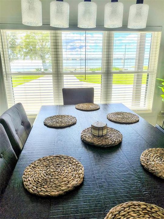 На продажу: $710,000 (3 спален, 2 ванн, 2605 Квадратных фут)