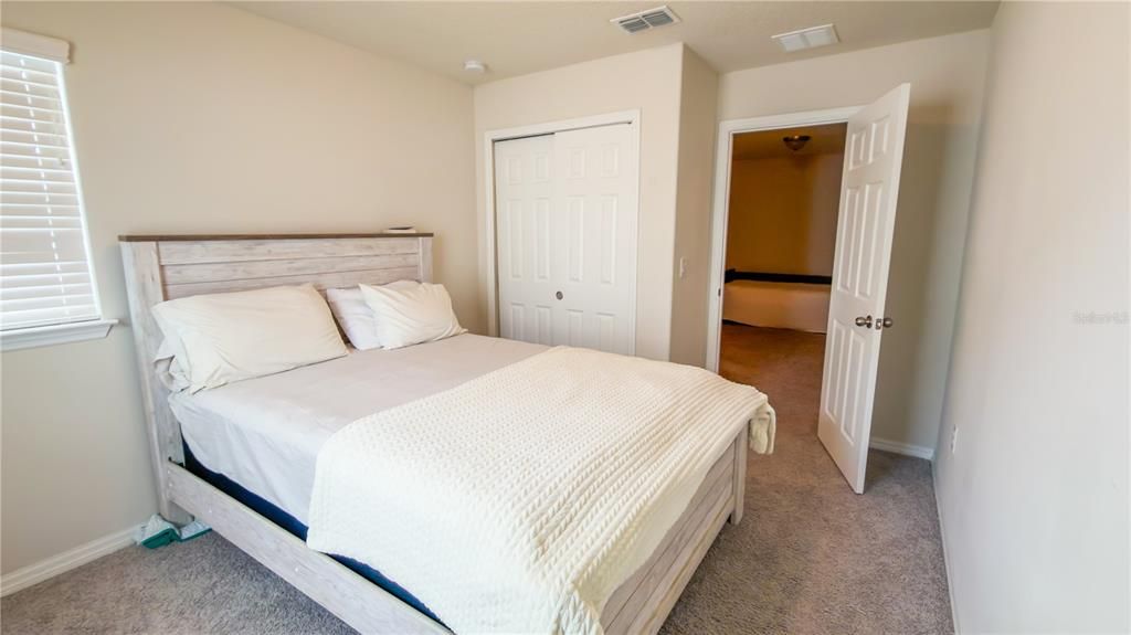 En Venta: $324,900 (3 camas, 2 baños, 1690 Pies cuadrados)