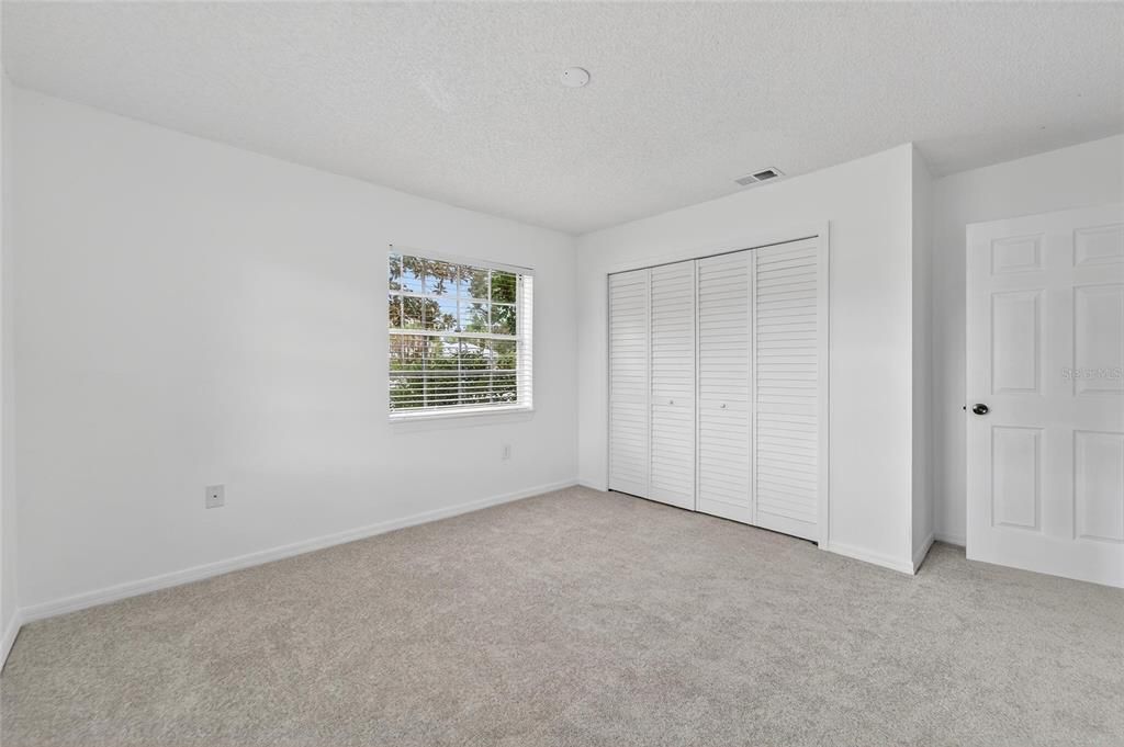 Activo con contrato: $630,000 (4 camas, 3 baños, 2240 Pies cuadrados)