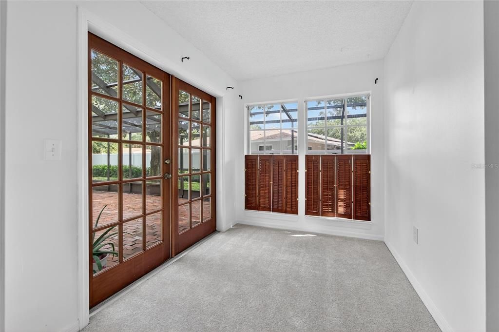 Activo con contrato: $630,000 (4 camas, 3 baños, 2240 Pies cuadrados)