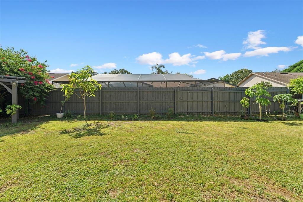 Active With Contract: $442,000 (3 beds, 2 baths, 1688 Square Feet)