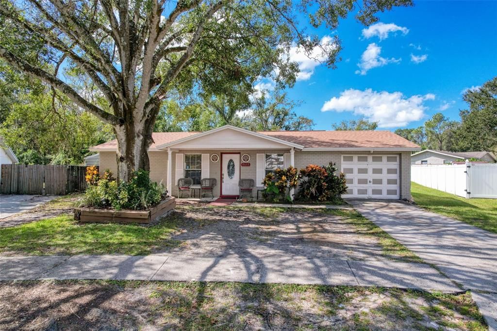 Active With Contract: $315,000 (4 beds, 2 baths, 1088 Square Feet)