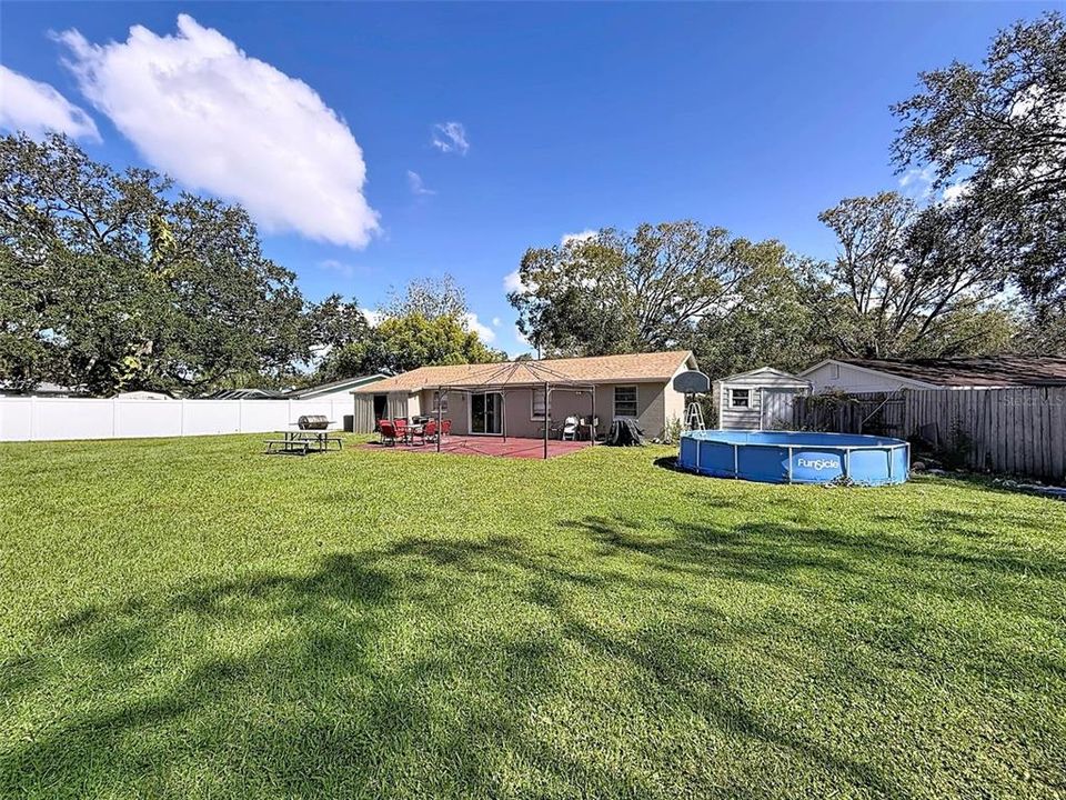 Active With Contract: $315,000 (4 beds, 2 baths, 1088 Square Feet)