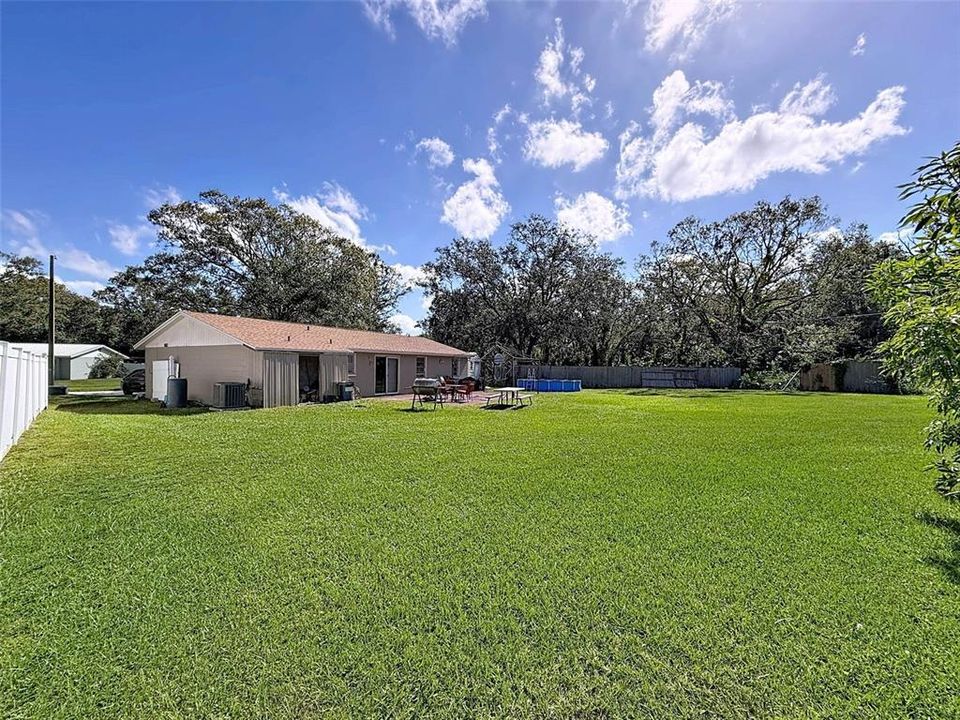 Active With Contract: $315,000 (4 beds, 2 baths, 1088 Square Feet)