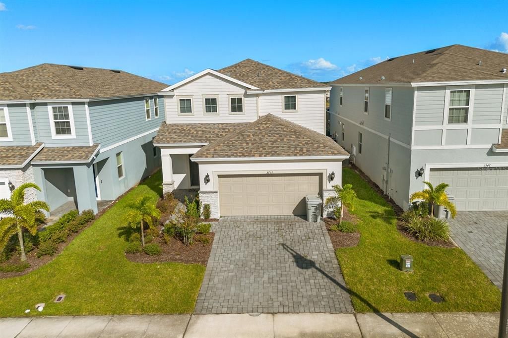 Под контрактом: $565,000 (5 спален, 5 ванн, 2621 Квадратных фут)