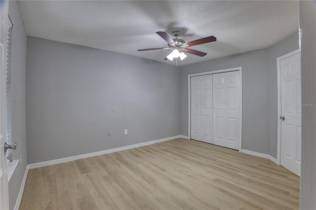 Под контрактом: $1,500 (2 спален, 2 ванн, 967 Квадратных фут)