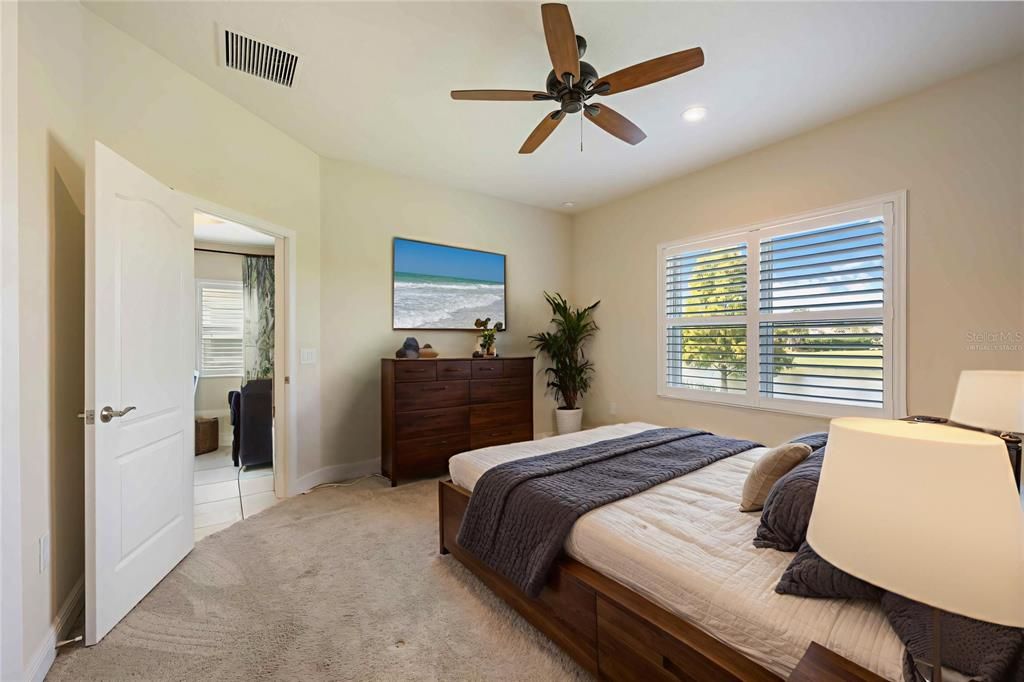 Active With Contract: $340,000 (2 beds, 2 baths, 1525 Square Feet)