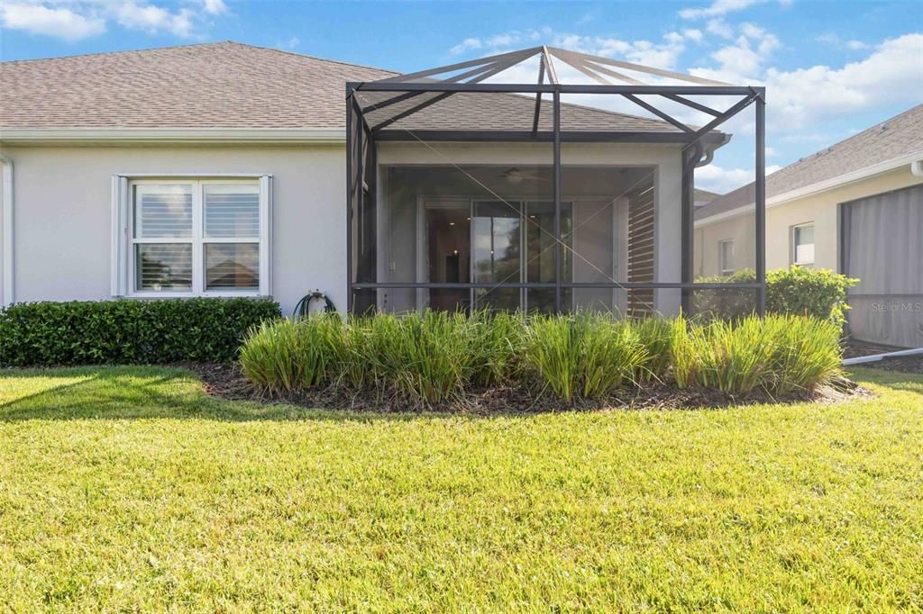 Active With Contract: $340,000 (2 beds, 2 baths, 1525 Square Feet)