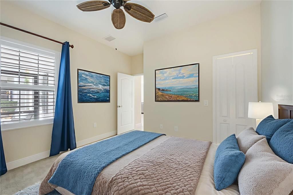 Active With Contract: $340,000 (2 beds, 2 baths, 1525 Square Feet)