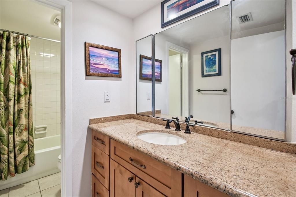 For Sale: $269,900 (2 beds, 2 baths, 1456 Square Feet)