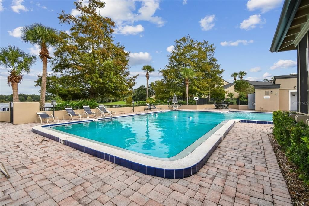 For Sale: $269,900 (2 beds, 2 baths, 1456 Square Feet)