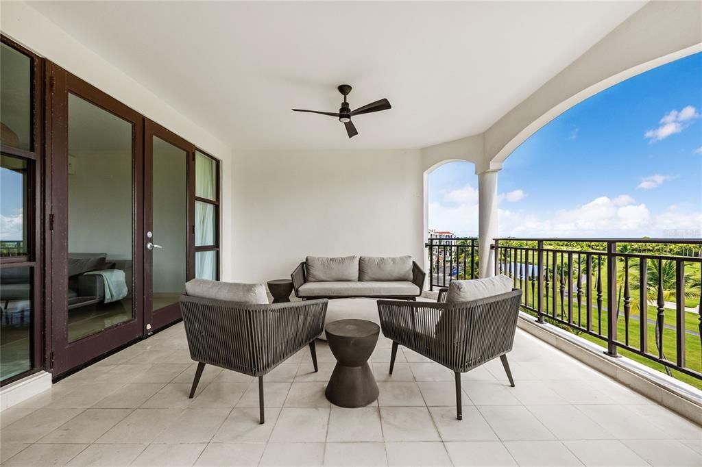 待售: $2,495,000 (4 贝兹, 3 浴室, 2696 平方英尺)