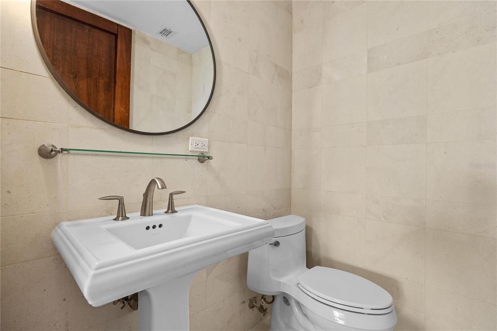 待售: $2,495,000 (4 贝兹, 3 浴室, 2696 平方英尺)