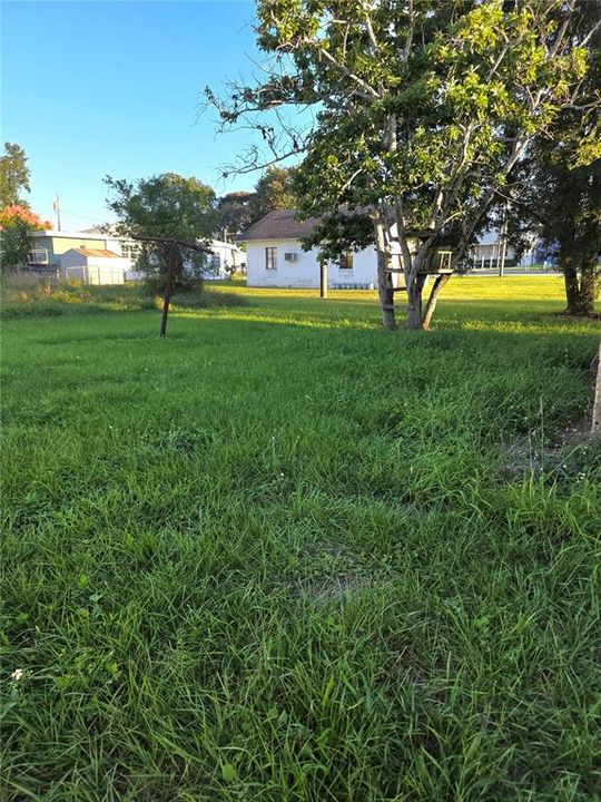 For Sale: $180,000 (4 beds, 2 baths, 752 Square Feet)