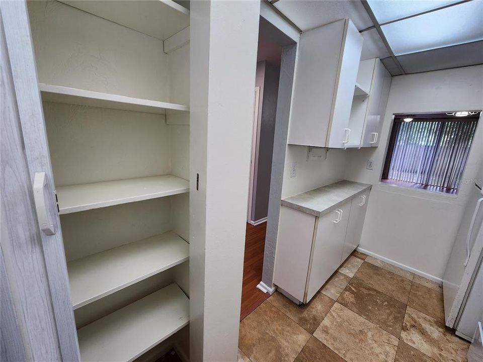 В аренду: $1,175 (2 спален, 2 ванн, 1292 Квадратных фут)