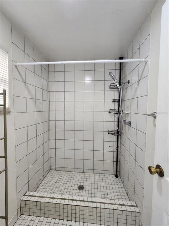 В аренду: $1,175 (2 спален, 2 ванн, 1292 Квадратных фут)