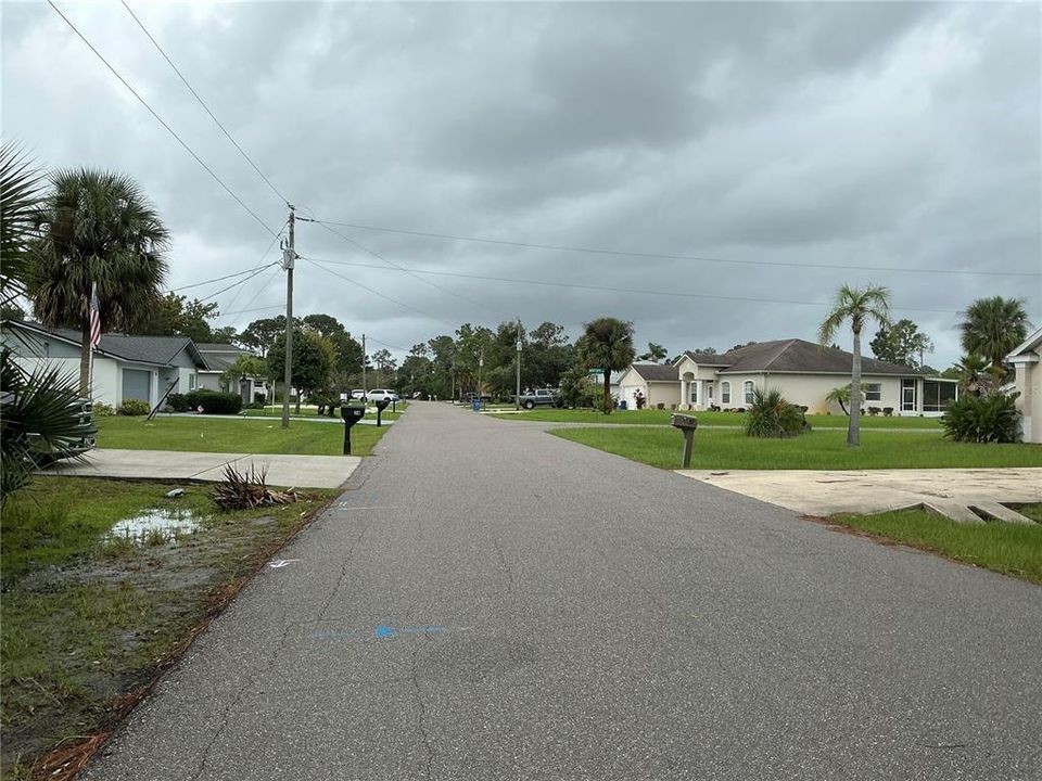 待售: $75,000 (0.24 acres)