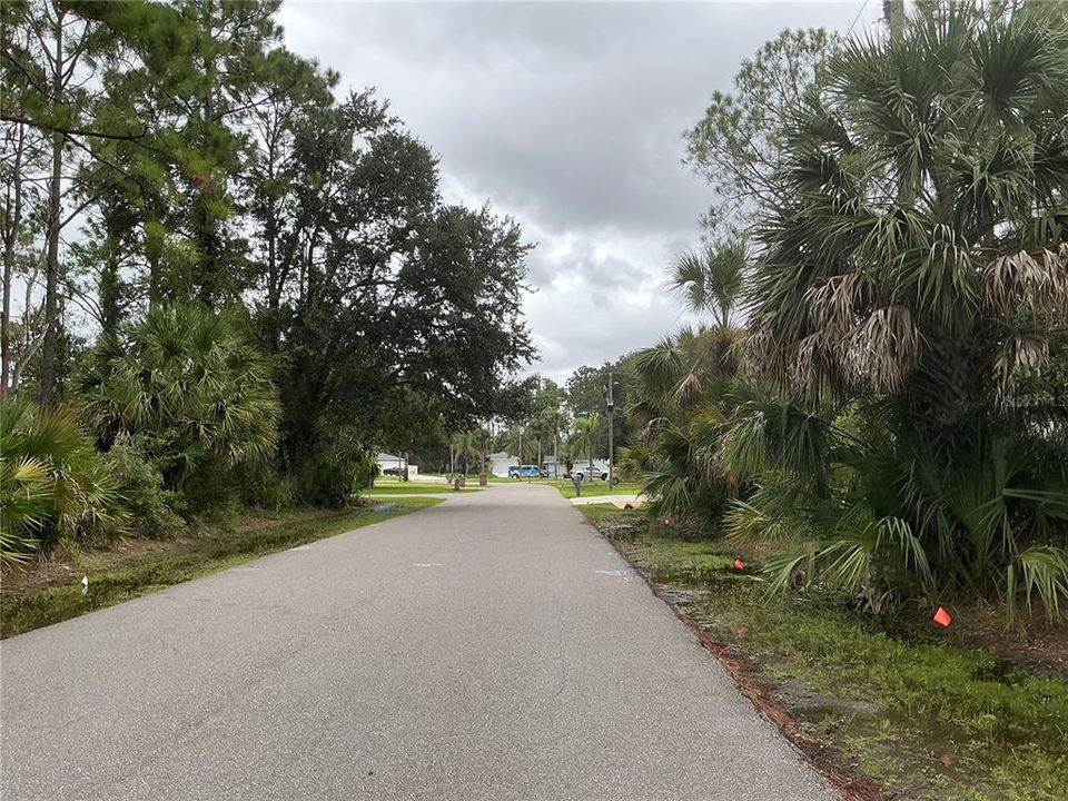 待售: $75,000 (0.24 acres)