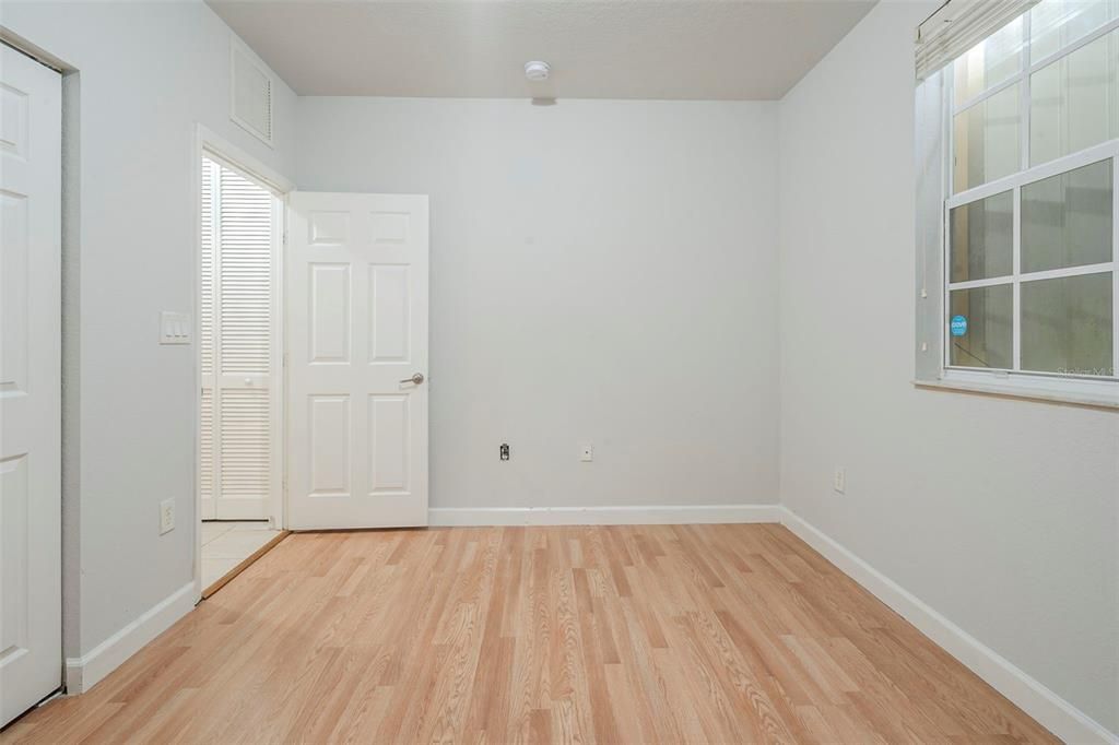 En Venta: $324,900 (3 camas, 2 baños, 1459 Pies cuadrados)