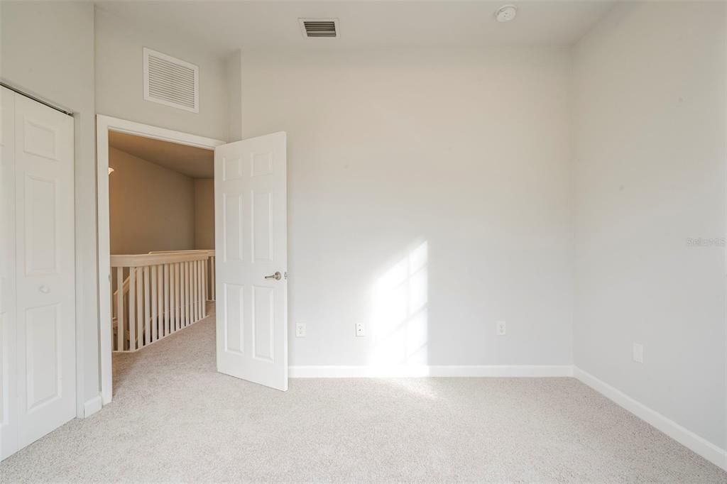 En Venta: $324,900 (3 camas, 2 baños, 1459 Pies cuadrados)