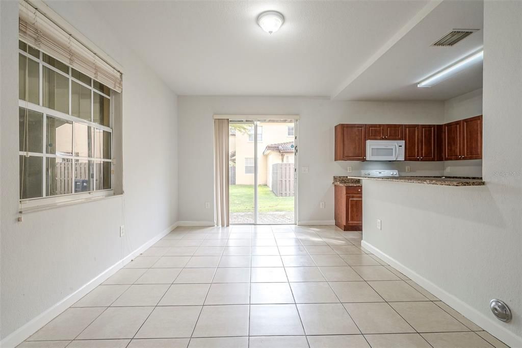 En Venta: $324,900 (3 camas, 2 baños, 1459 Pies cuadrados)