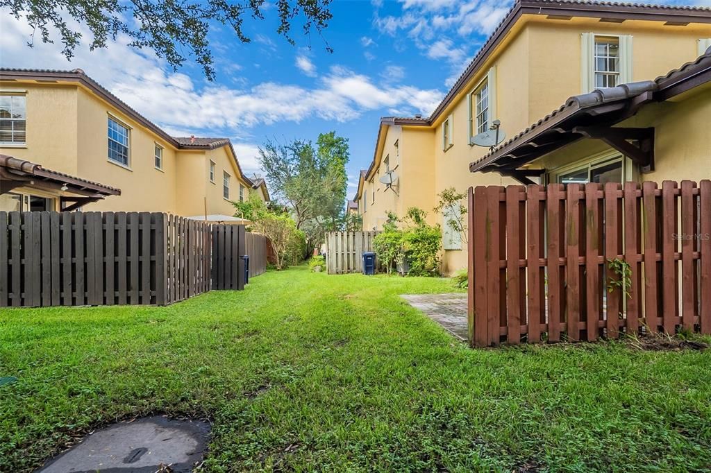 En Venta: $324,900 (3 camas, 2 baños, 1459 Pies cuadrados)