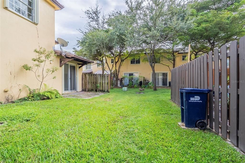 En Venta: $324,900 (3 camas, 2 baños, 1459 Pies cuadrados)