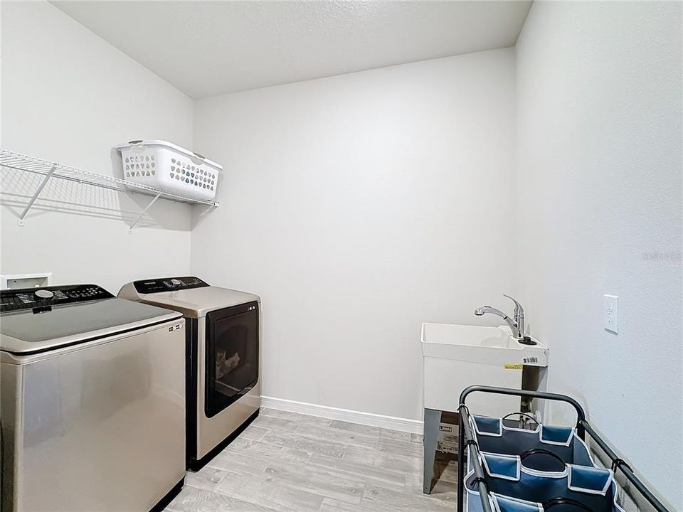 На продажу: $599,000 (4 спален, 3 ванн, 2894 Квадратных фут)