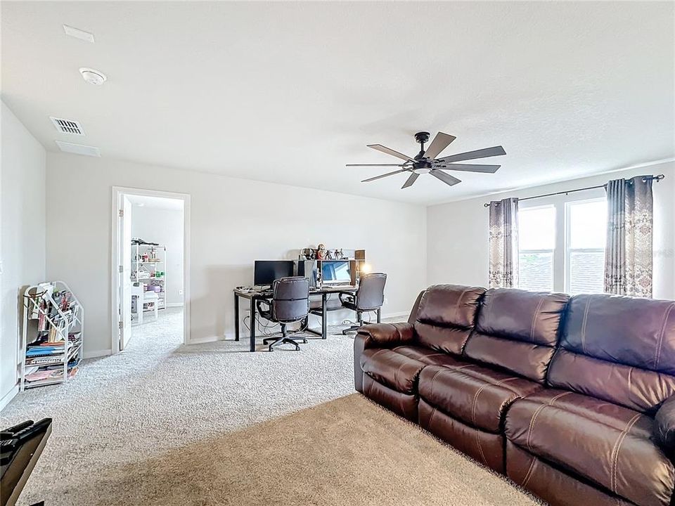 На продажу: $599,000 (4 спален, 3 ванн, 2894 Квадратных фут)