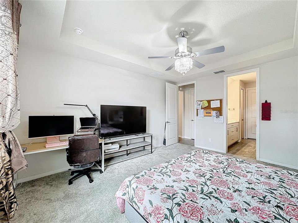 На продажу: $599,000 (4 спален, 3 ванн, 2894 Квадратных фут)