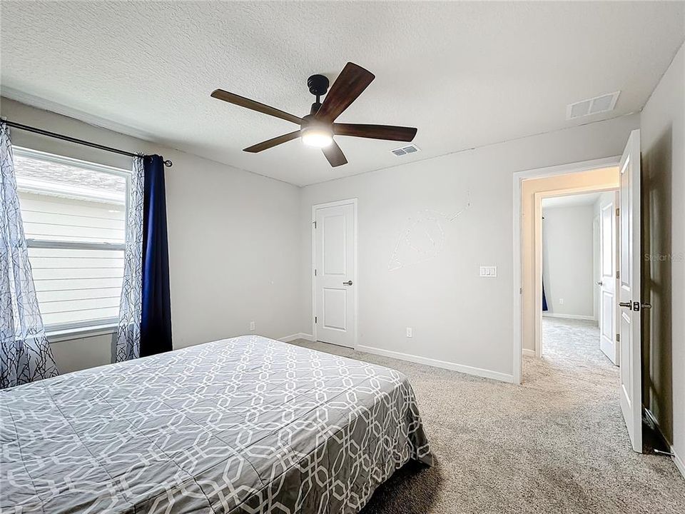 На продажу: $599,000 (4 спален, 3 ванн, 2894 Квадратных фут)