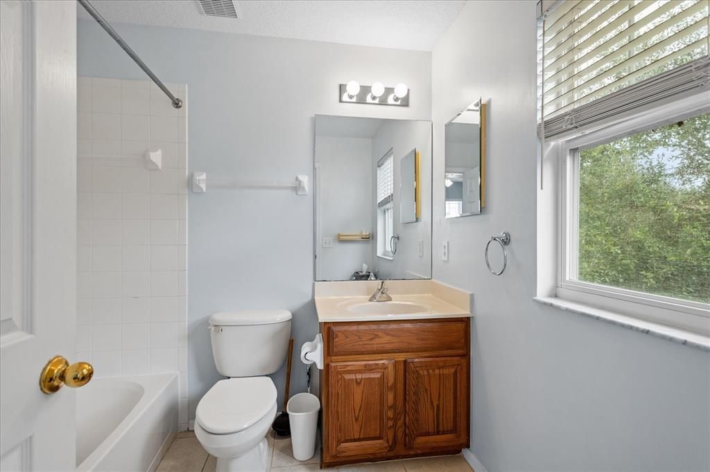 For Sale: $434,900 (2 beds, 2 baths, 1440 Square Feet)