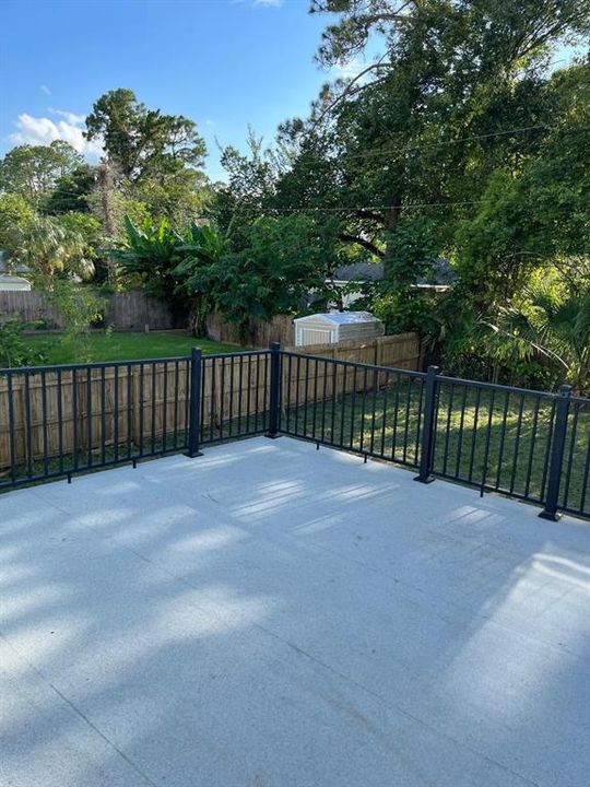 合同活跃: $279,000 (3 贝兹, 2 浴室, 1160 平方英尺)