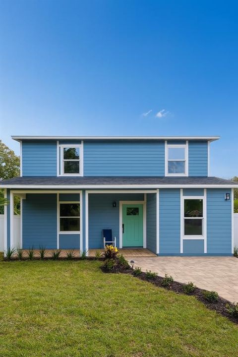 合同活跃: $279,000 (3 贝兹, 2 浴室, 1160 平方英尺)