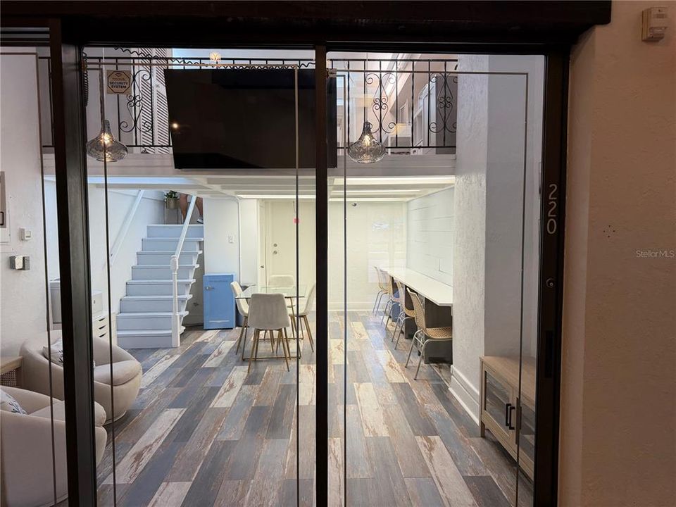 待售: $19,200 (0 贝兹, 0 浴室, 564 平方英尺)