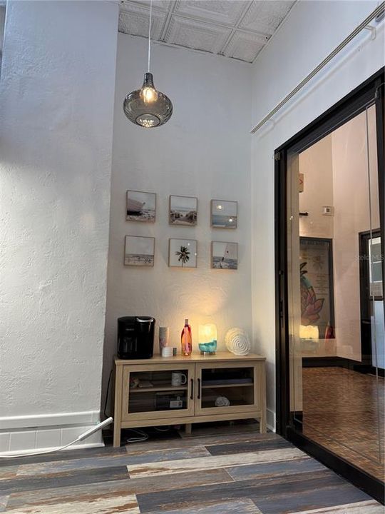 待售: $19,200 (0 贝兹, 0 浴室, 564 平方英尺)